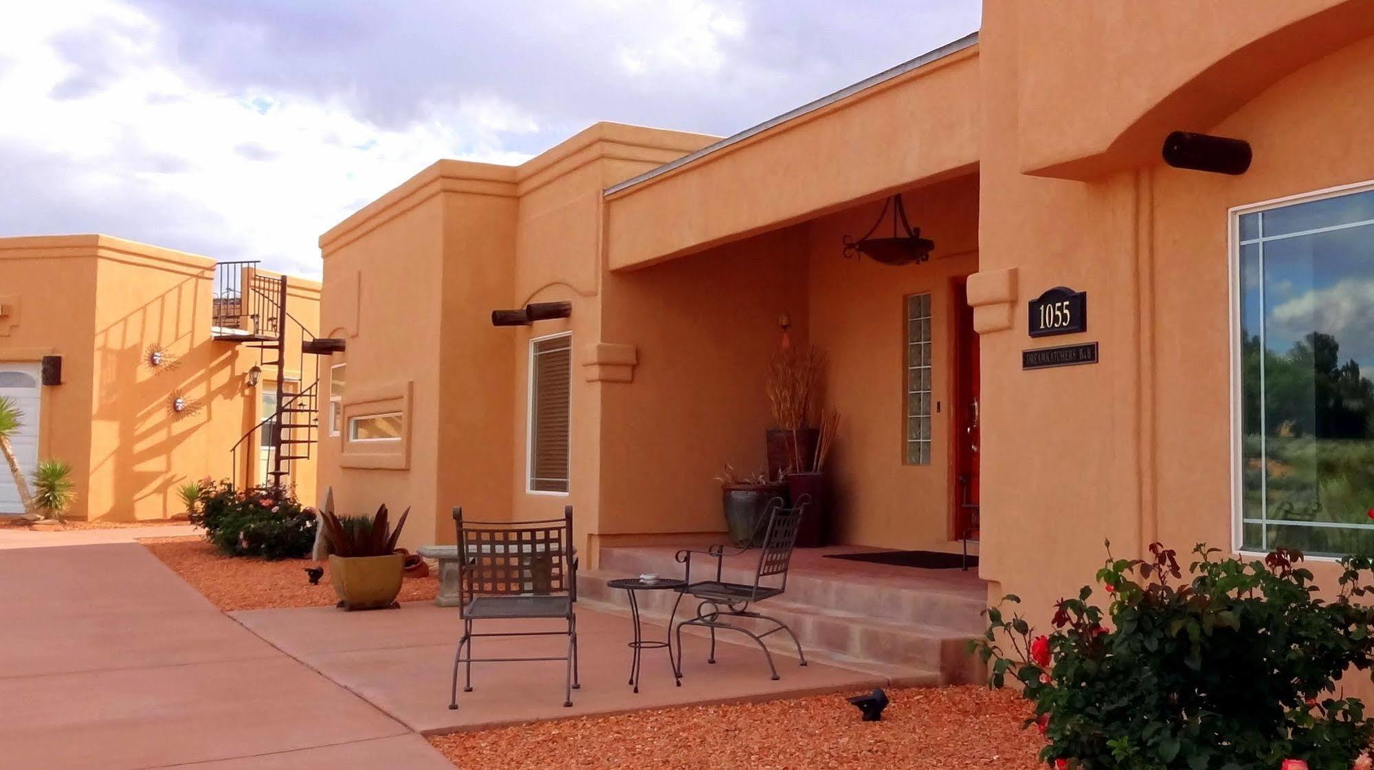 Dreamkatchers Lake Powell Bed & Breakfast Big Water Exterior foto